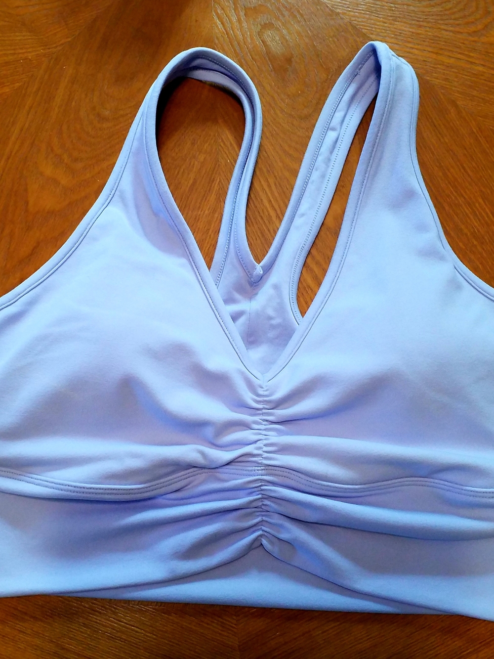 ALO Yoga Lavender Ruched V-Neck Racerback Sports Bra